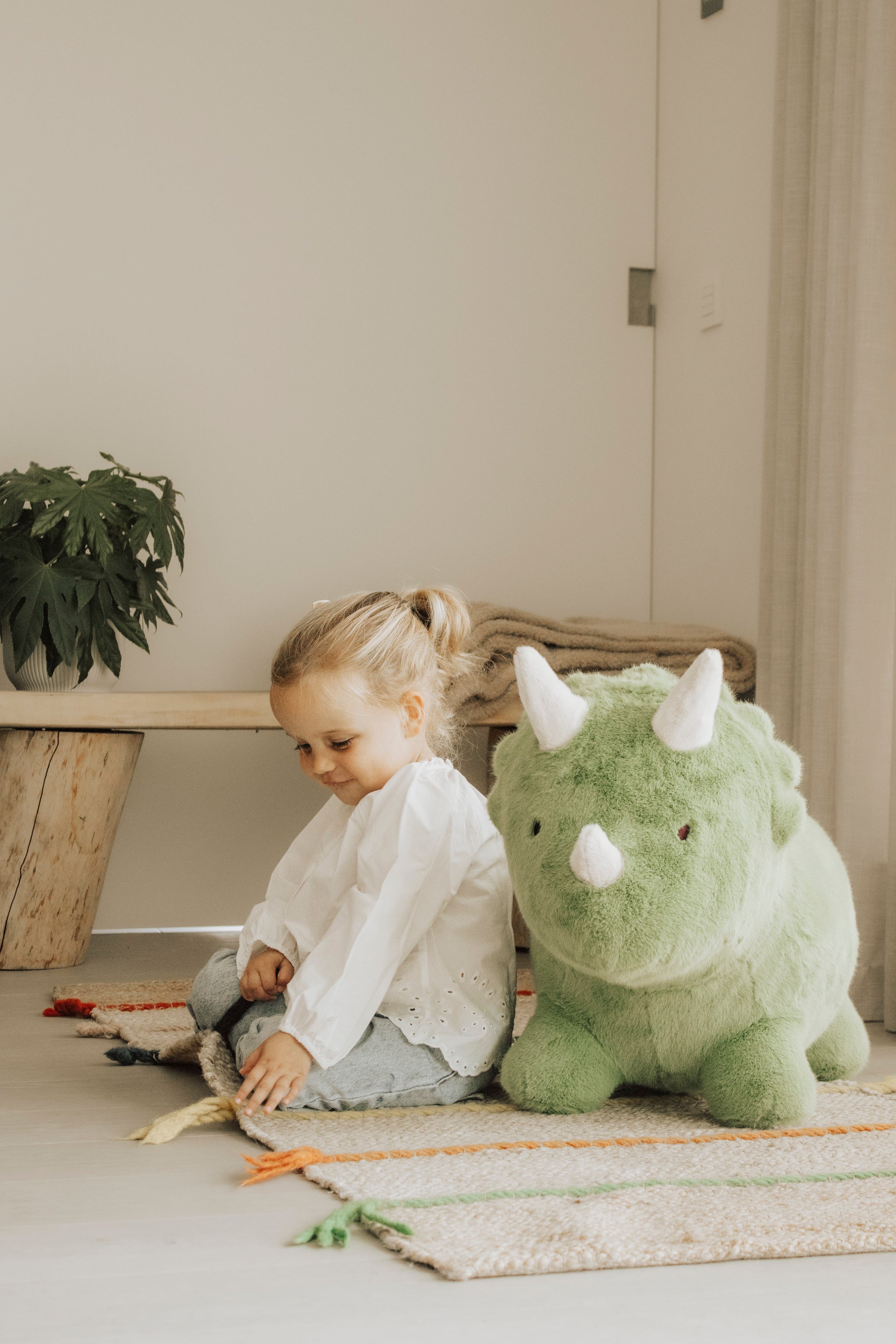 Zachte stuiterende dino