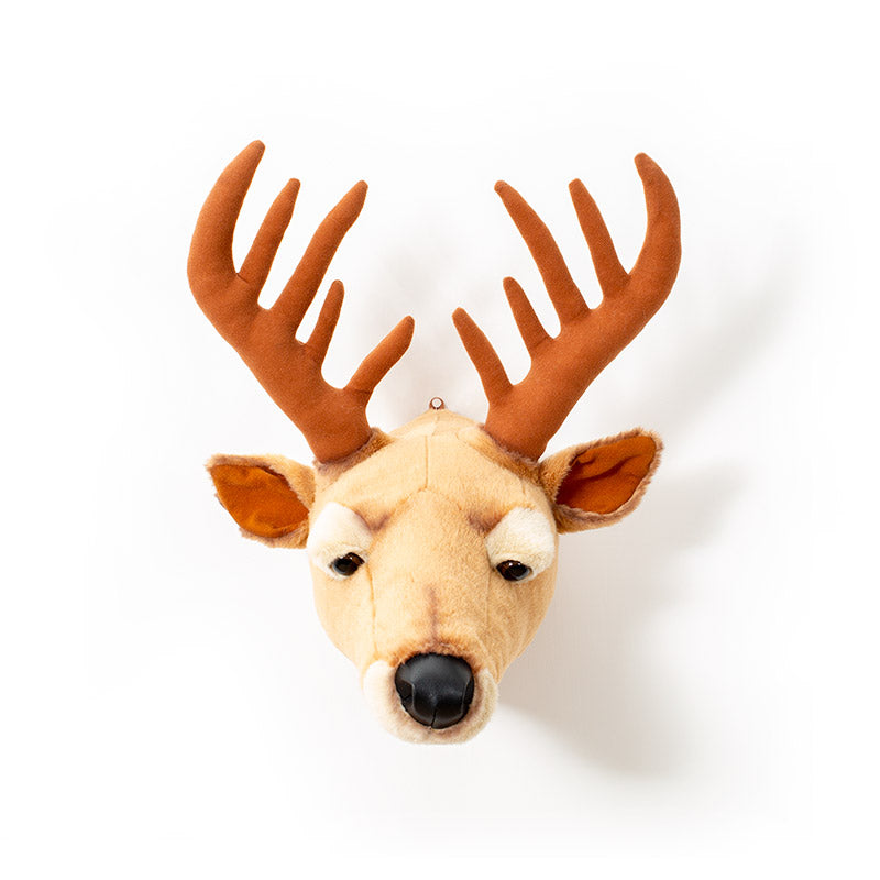 Billy the deer – Wild & Soft